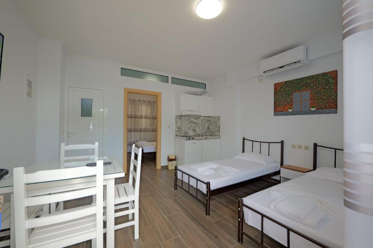 Eduard Lagji Apartament Lukovë Exteriör bild