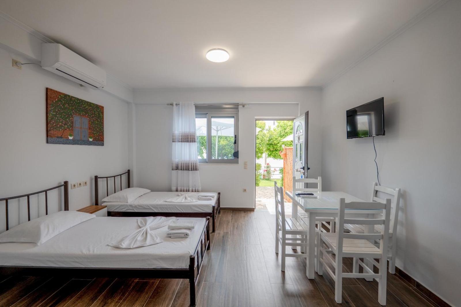 Eduard Lagji Apartament Lukovë Exteriör bild