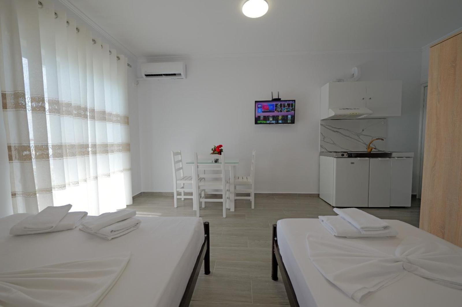 Eduard Lagji Apartament Lukovë Rum bild